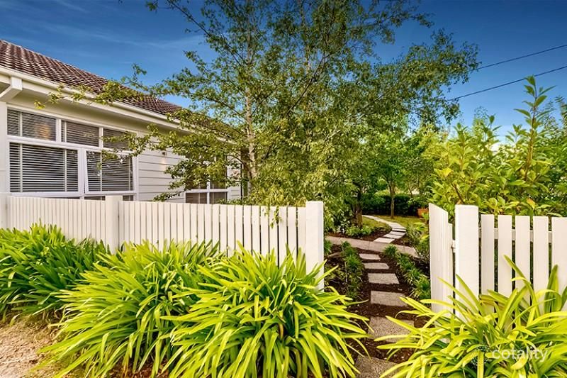 210 Huntingdale Rd, Huntingdale, VIC 3166