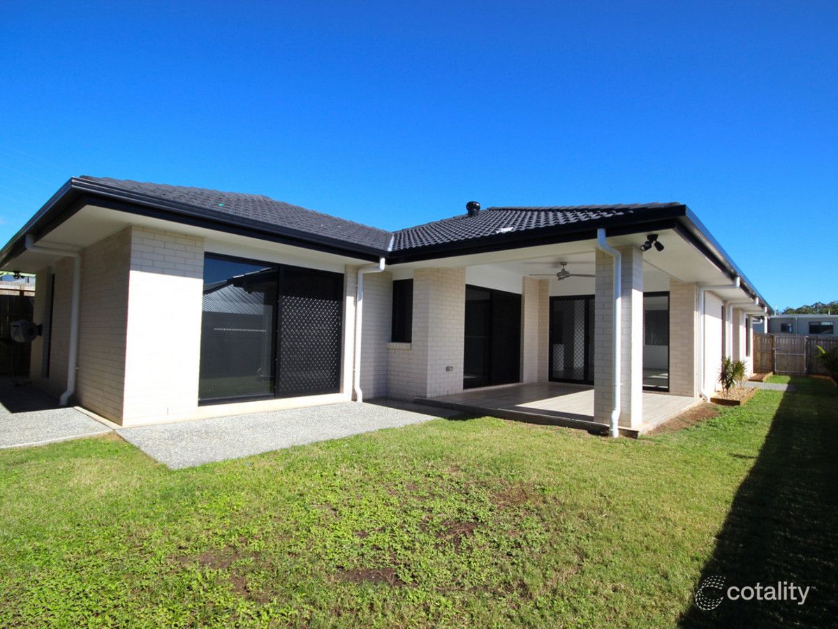 8 Trevorrow Way, Ripley, QLD 4306