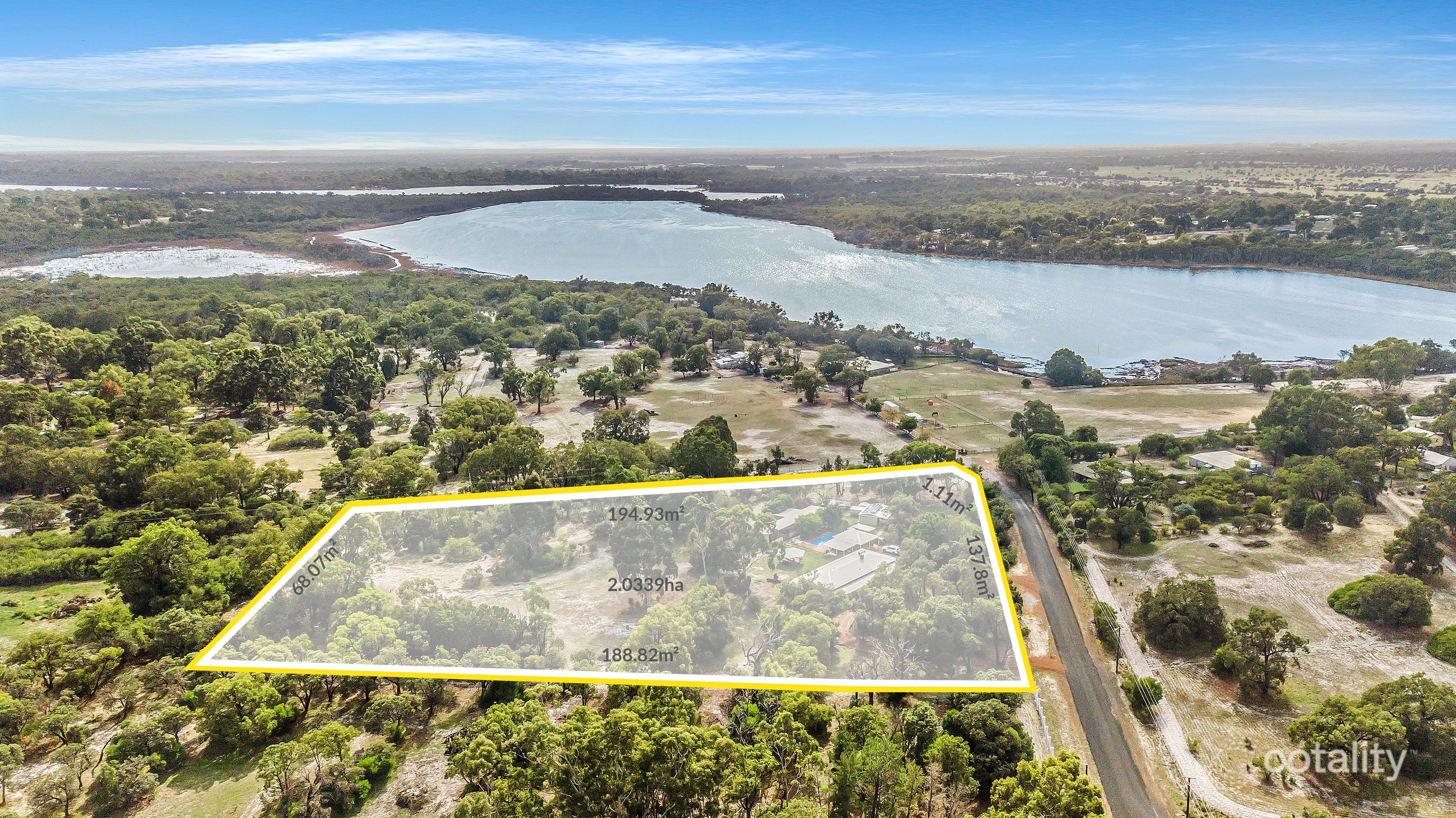 109 Davis Rd, Barragup, WA 6209