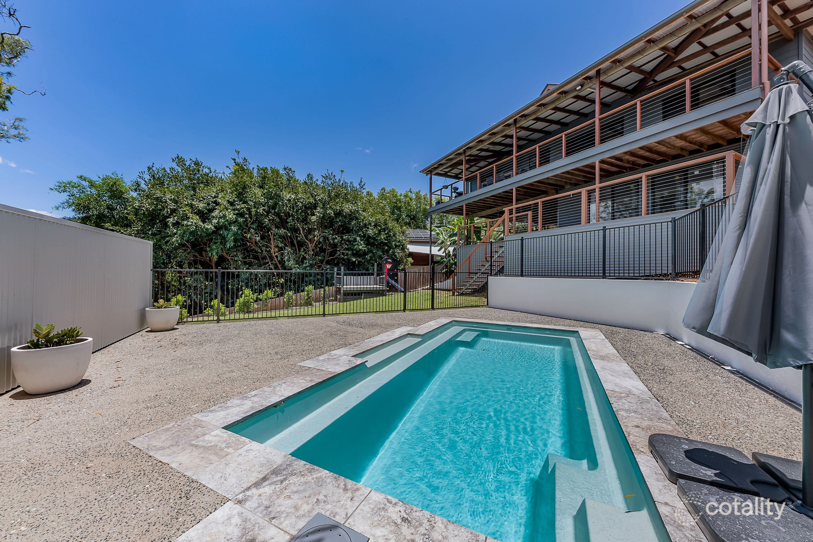 7 Daydream Ct, Cannonvale, QLD 4802
