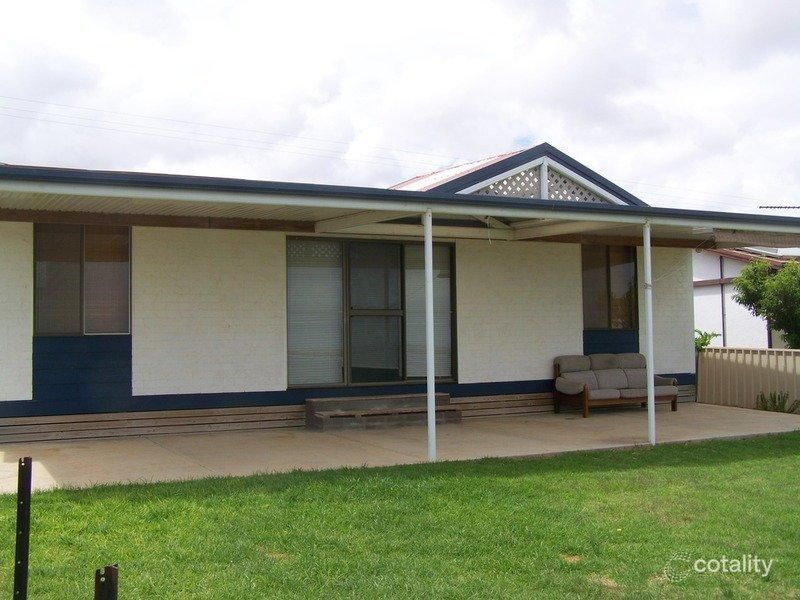 97 Fishermans Bay Rd, Port Broughton, SA 5522