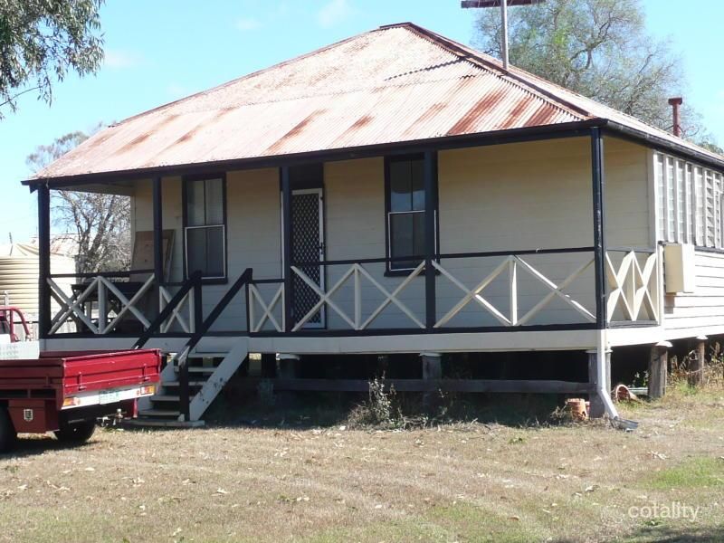 19 Oakey Cooyar Rd, Kulpi, QLD 4352