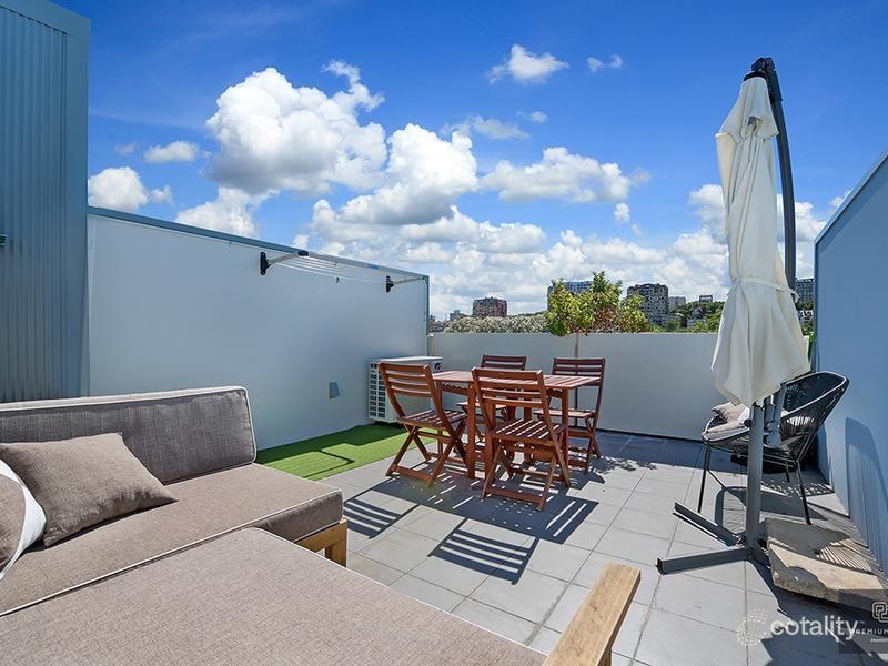 24/85 Bourke St, Woolloomooloo, NSW 2011