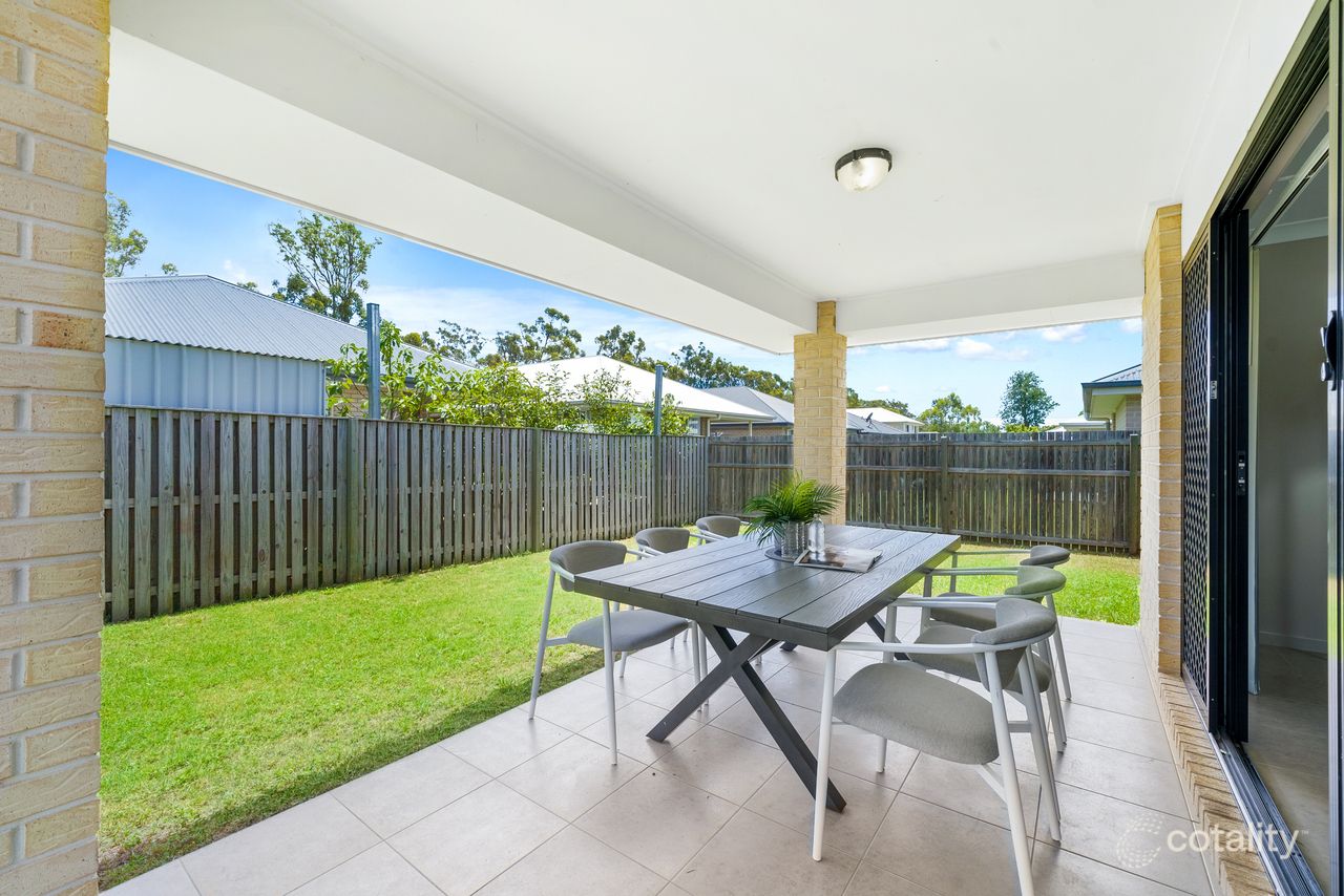 38 Python St, Dakabin, QLD 4503