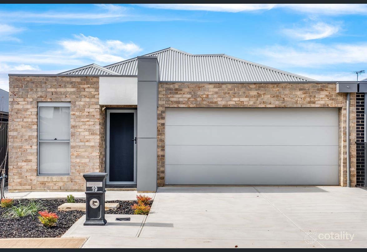 19 Jubilee Cres, Mount Barker, SA 5251