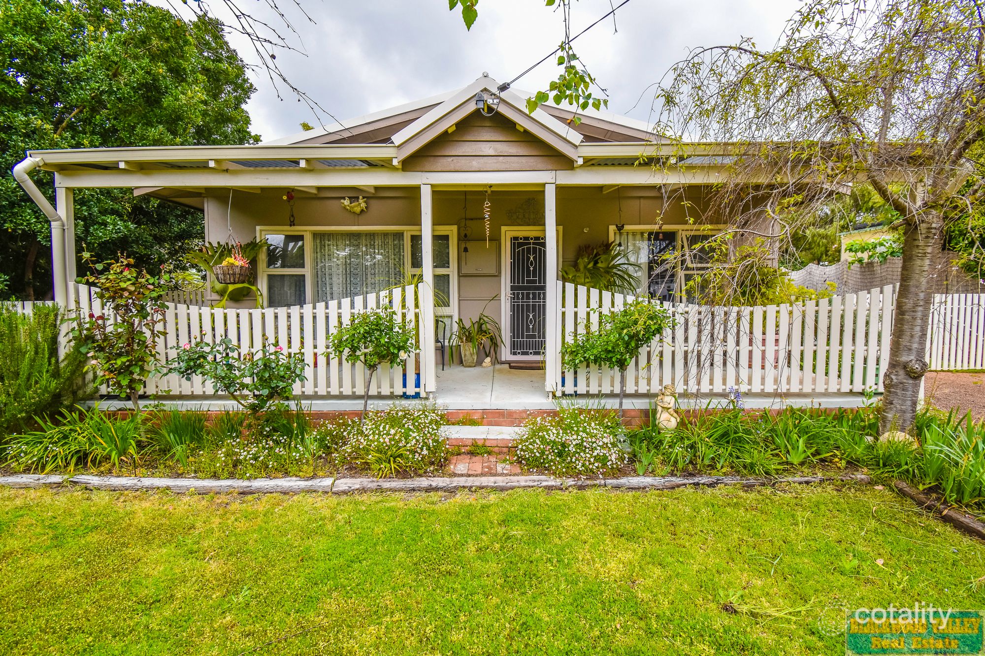 52 Blechynden St, Bridgetown, WA 6255