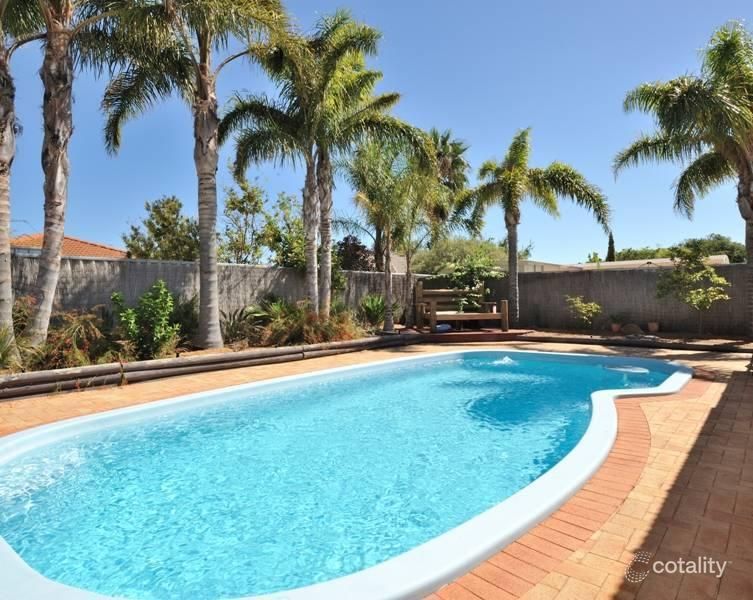 39 Orleans Dr, Port Kennedy, WA 6172