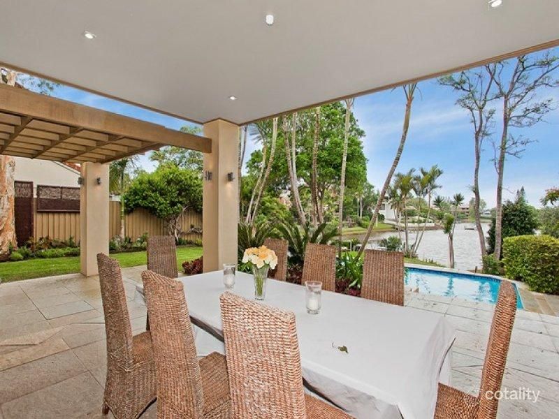 3 Village Low Rd, Benowa, QLD 4217