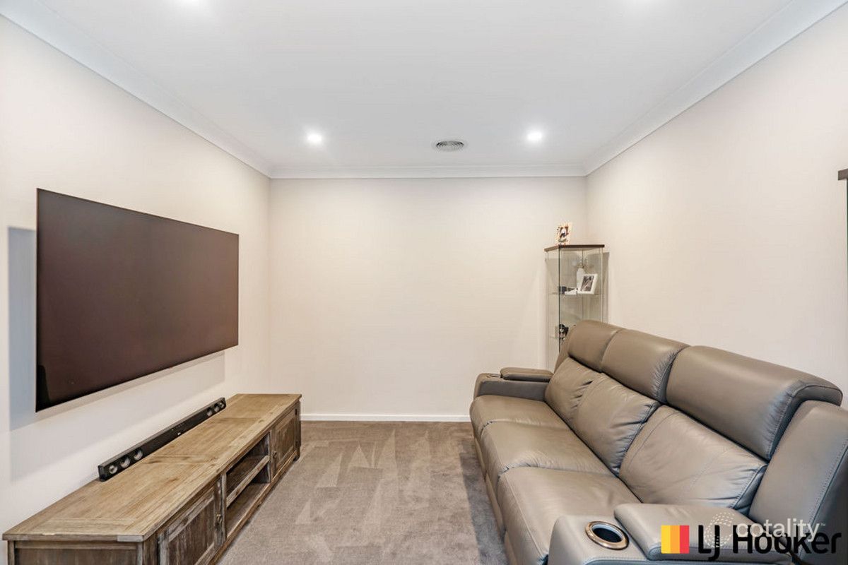46 Lionel Rose St, Holt, ACT 2615