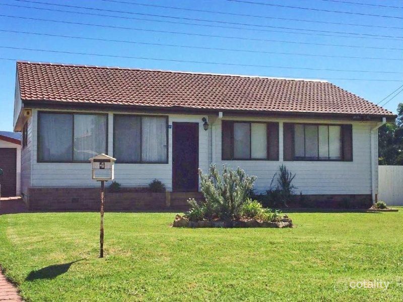 4 Erang Pl, Koonawarra, NSW 2530