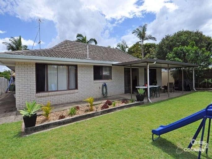 57 Oceanic Dr, Mermaid Waters, QLD 4218