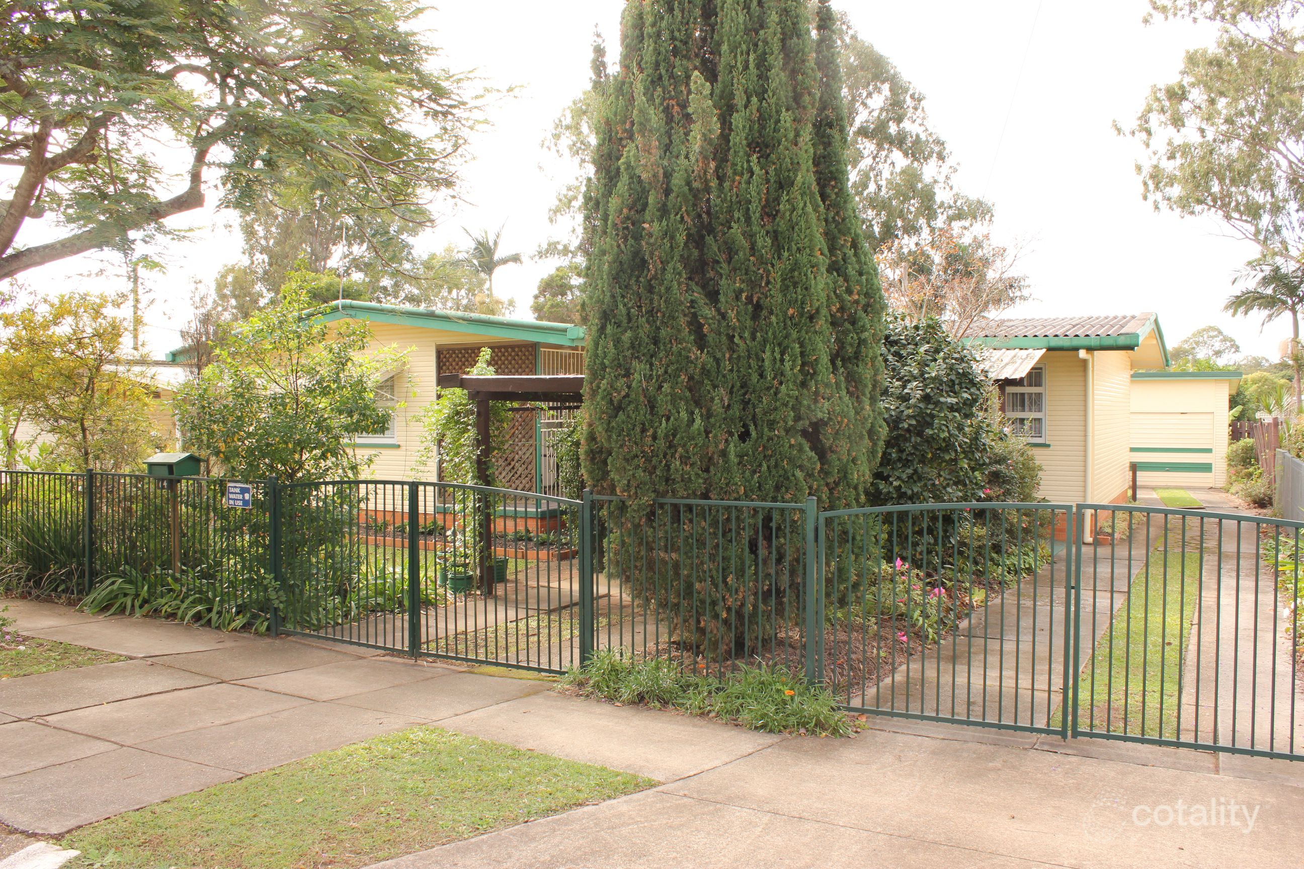 64 School Rd, Kallangur, QLD 4503