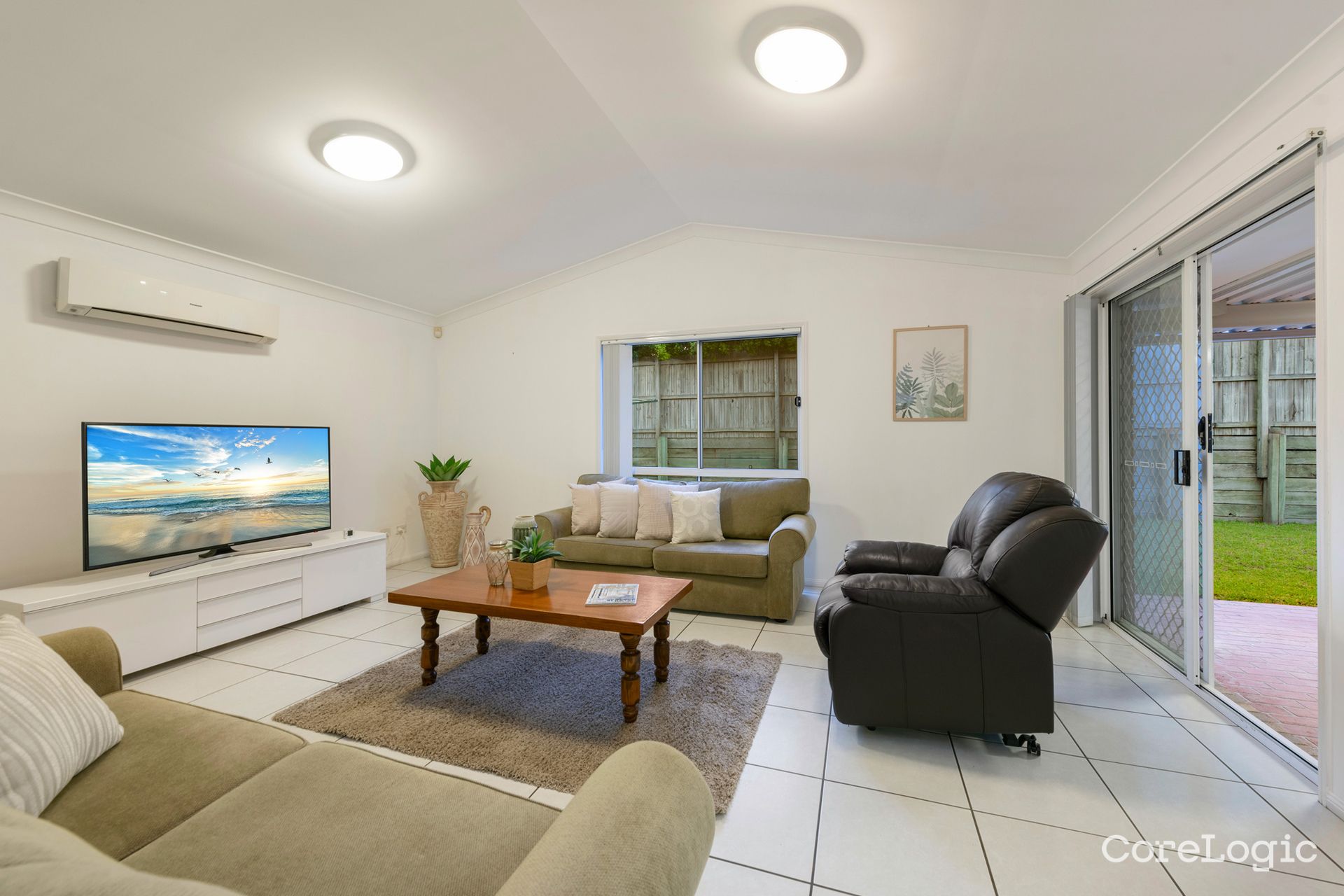 9 Willow Pl, Carindale, QLD 4152