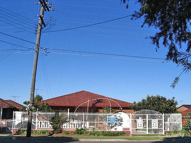 229 Hamilton Rd, Fairfield West, NSW 2165