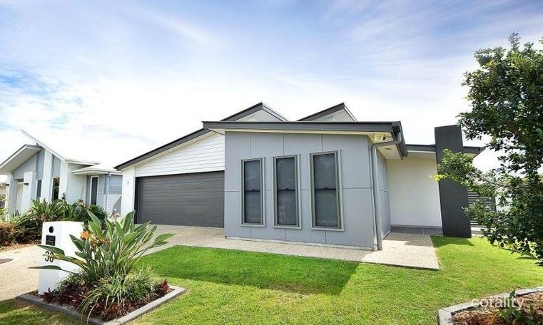 30 Galley Rd, Hope Island, QLD 4212