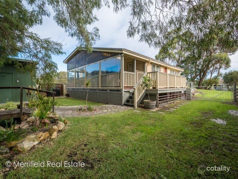 162 Frenchman Bay Rd, Robinson, WA 6330