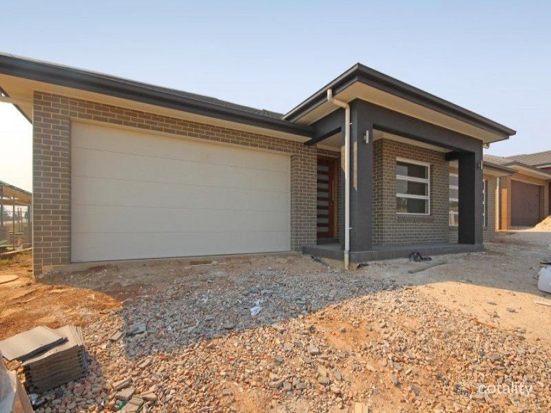 3 Explorer St, Gregory Hills, NSW 2557