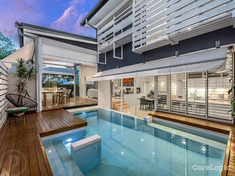 12 Emma St, Kalinga, QLD 4030