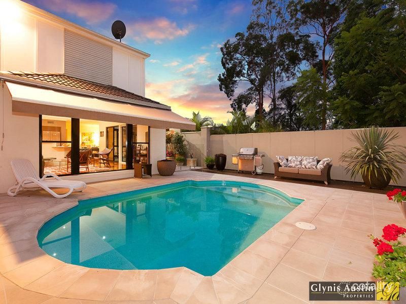 30 Carroll St, Bardon, QLD 4065
