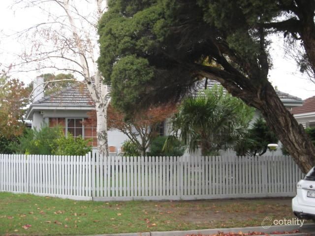 18 Dromana Ave, Bentleigh East, VIC 3165