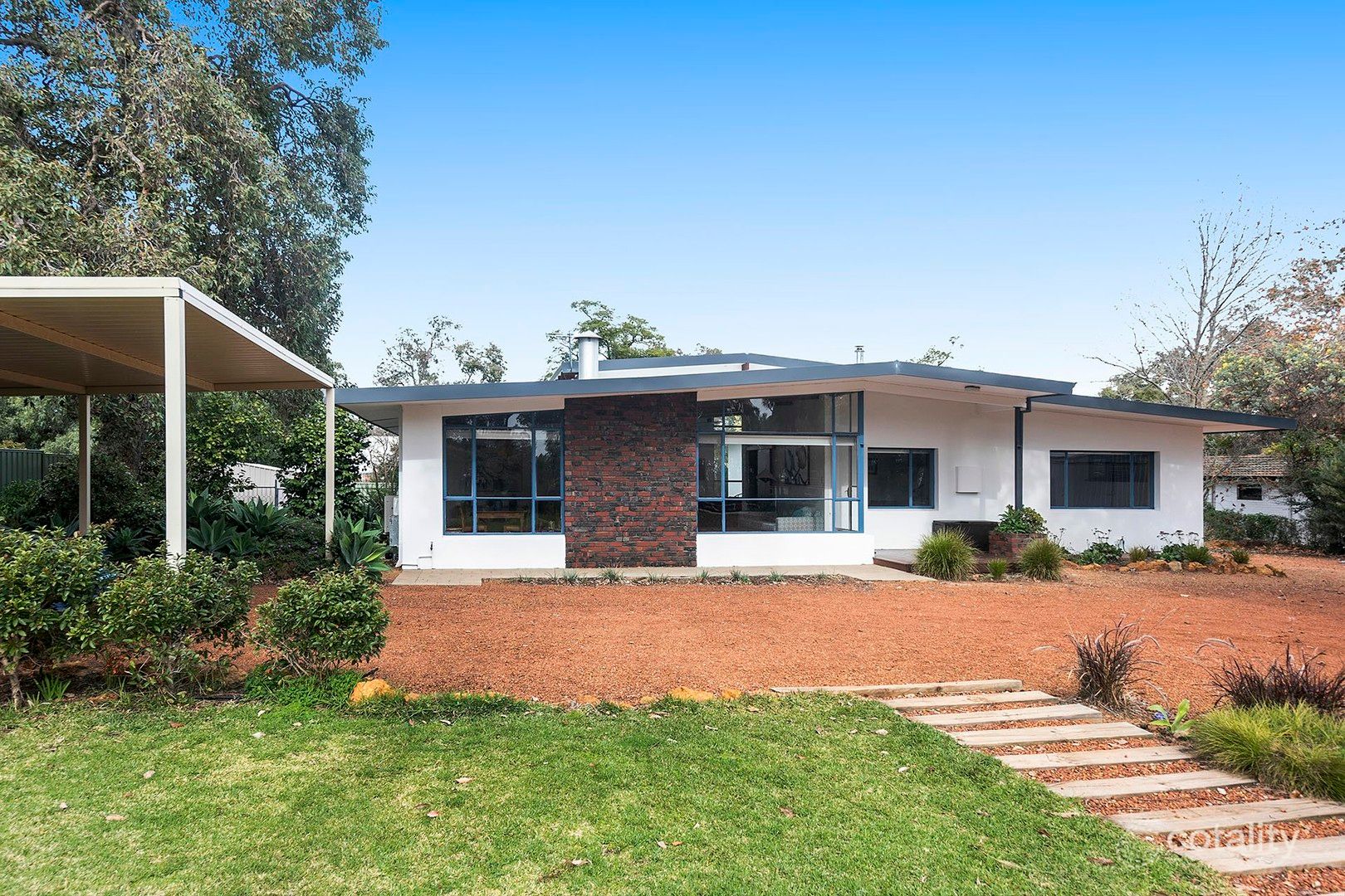 55 Snowball Rd, Kalamunda, WA 6076