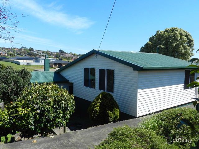 7 Southern Pl, Somerset, TAS 7322