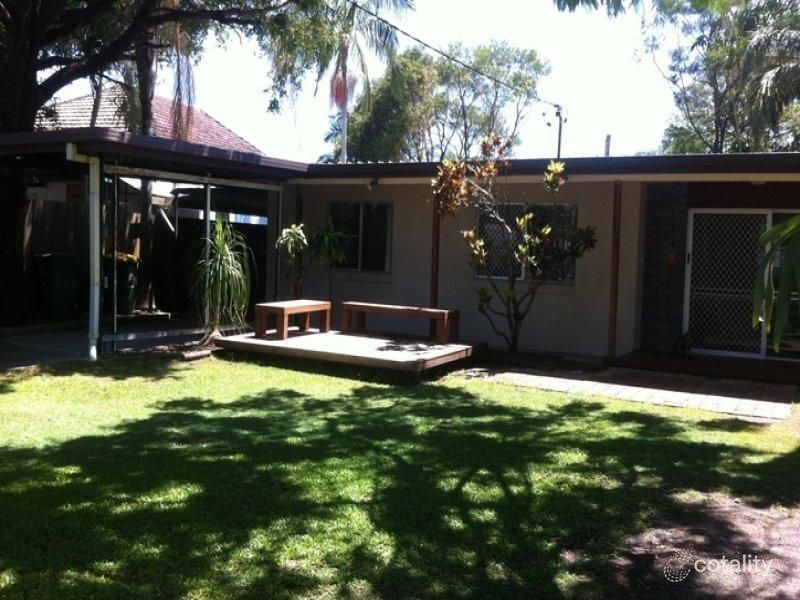 25 Amboina Ave, Palm Beach, QLD 4221