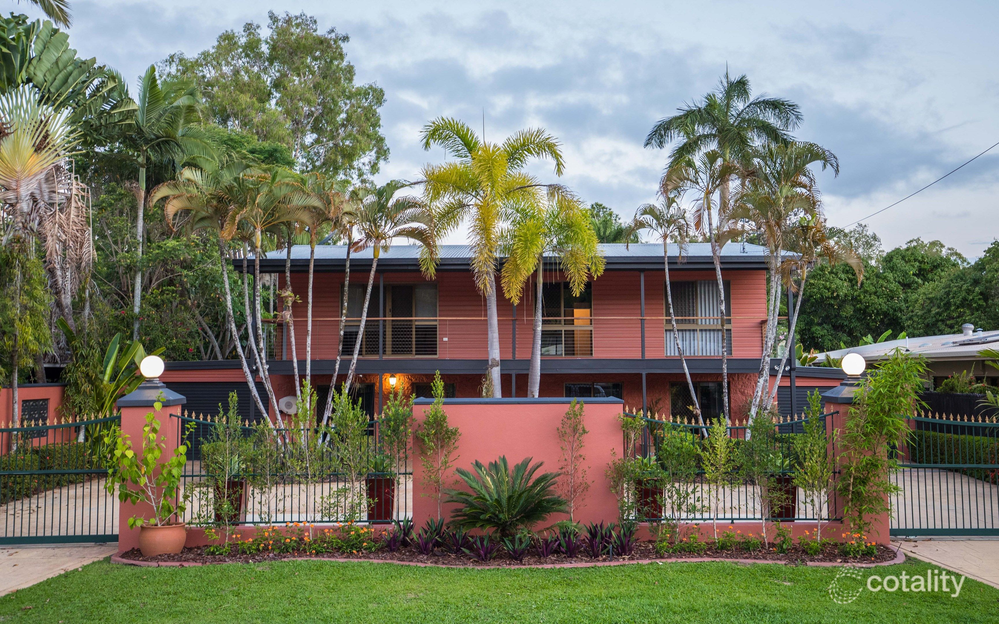 8 Undine St, Clifton Beach, QLD 4879