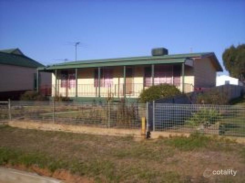 68 East St, Harden, NSW 2587