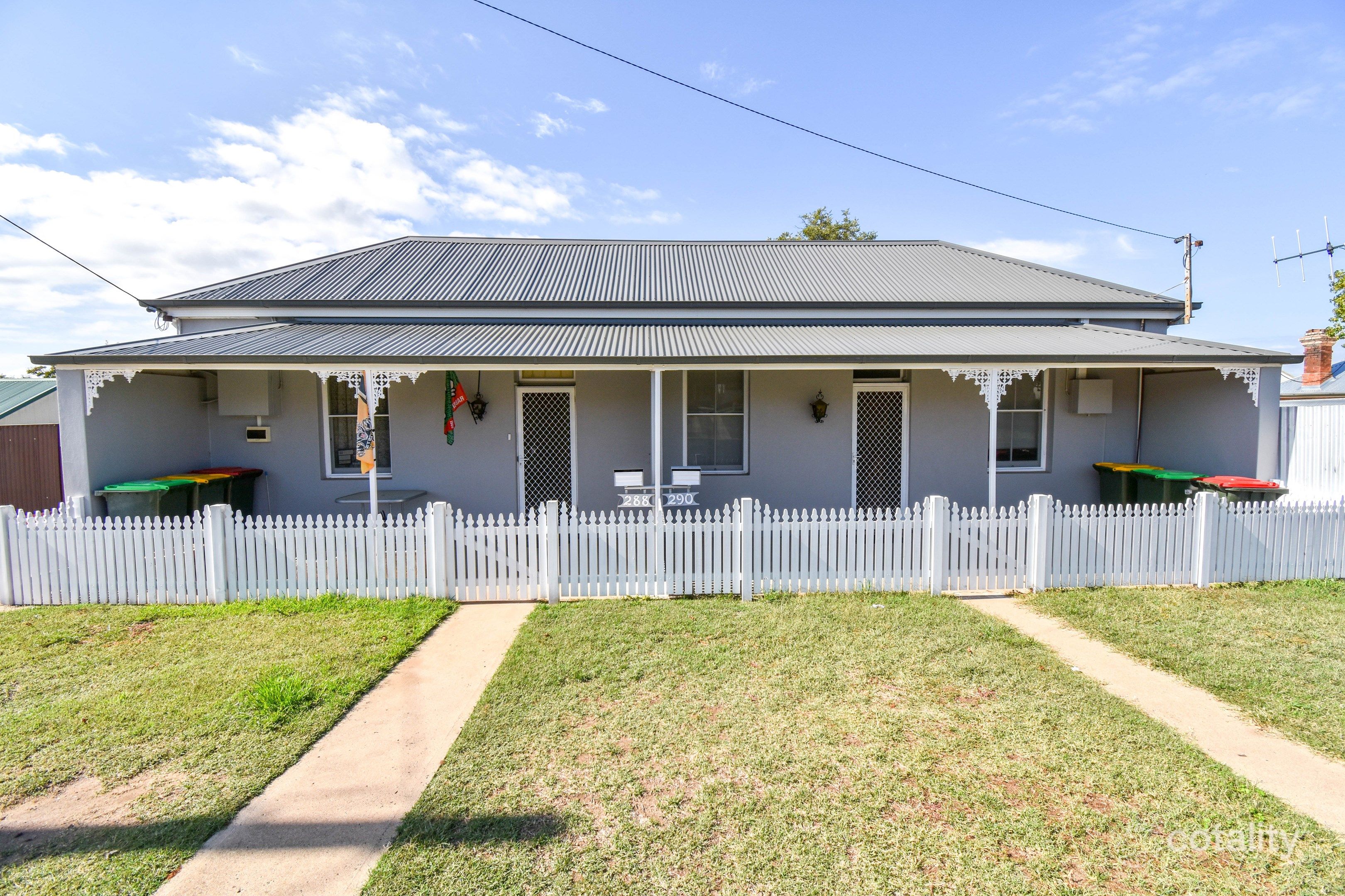 288 Peel St, Bathurst, NSW 2795