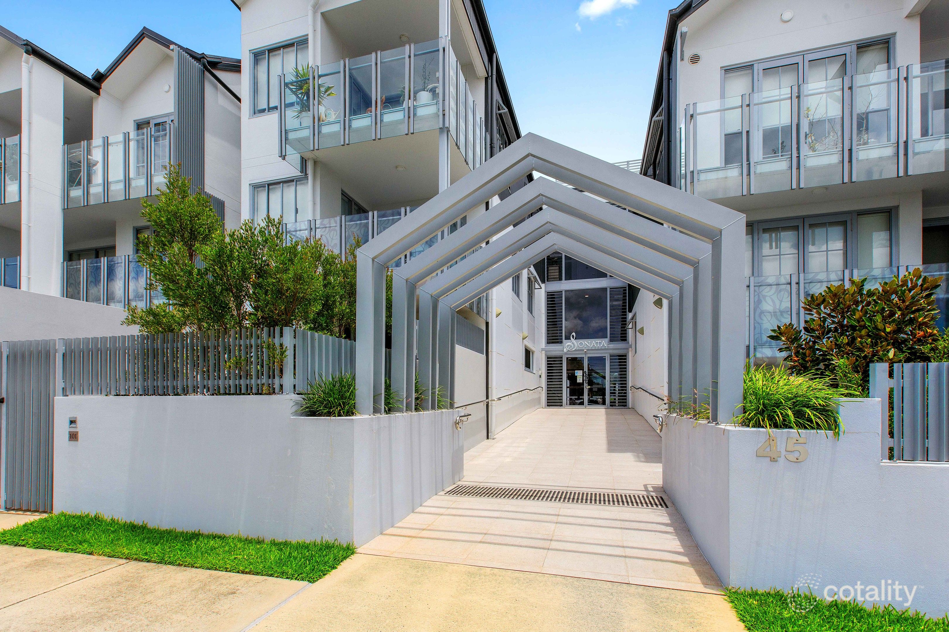 301/45 Shakespeare St, Coorparoo, QLD 4151