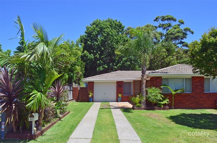 50 Wyoming Ave, Burrill Lake, NSW 2539