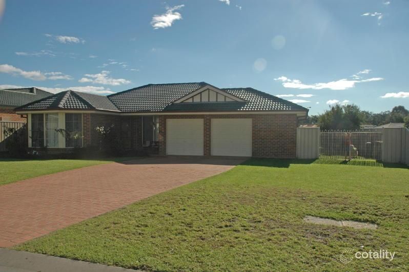 2 The Garden Walk, Worrigee, NSW 2540