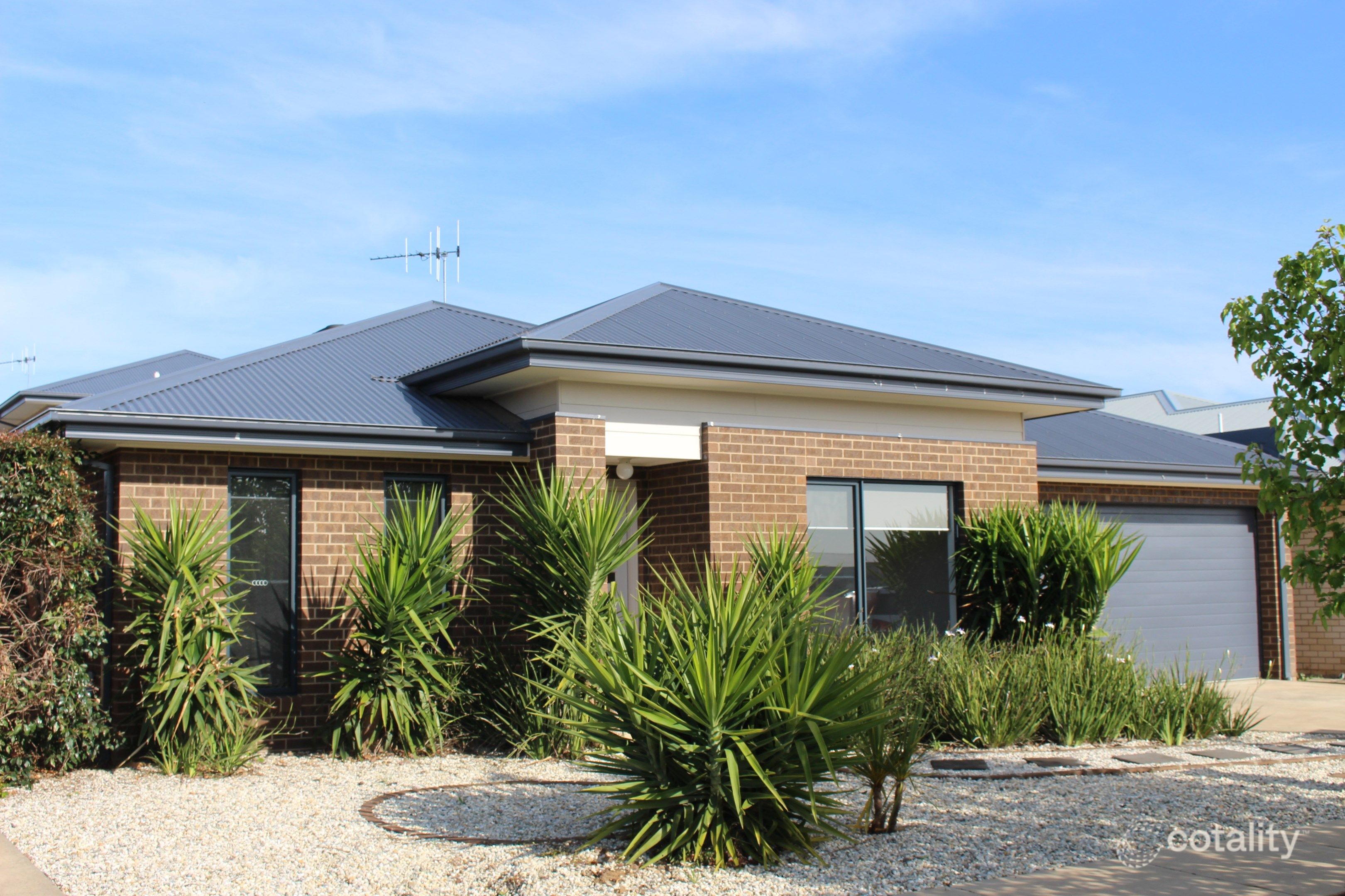 1/33 Lakeviews Cct, Yarrawonga, VIC 3730