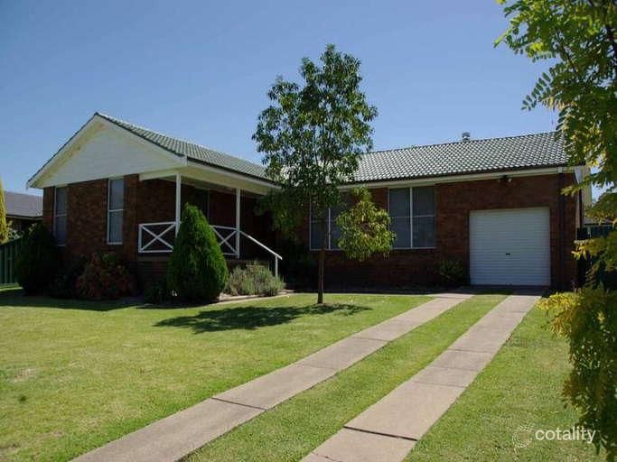 20 Askin Cl, Scone, NSW 2337