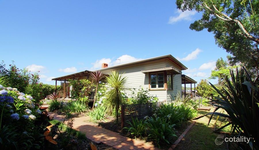 111 Pine Ave, Ulong, NSW 2450