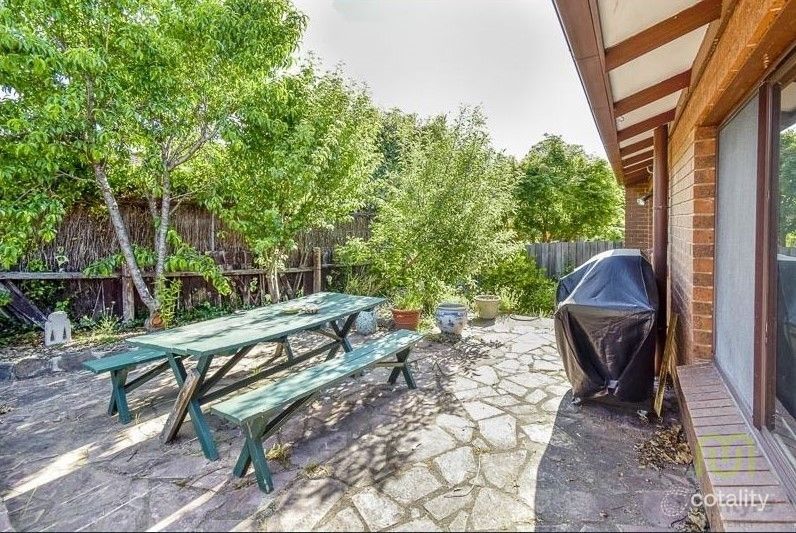 8 Marqua Pl, Hawker, ACT 2614