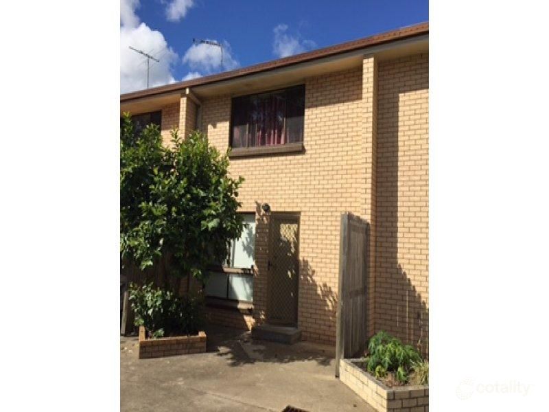 6/7 Blackwood Rd, Logan Central, QLD 4114