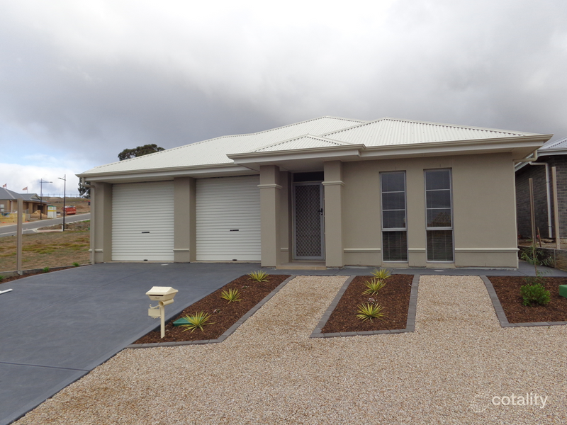 8 Jollies Ct, Seaford Meadows, SA 5169