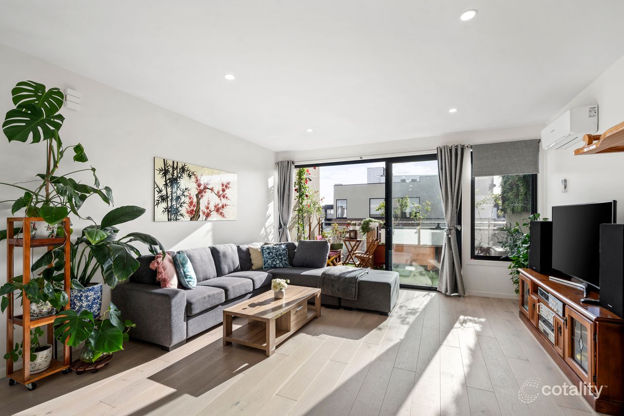 2 Hangar Walk, Braybrook, VIC 3019