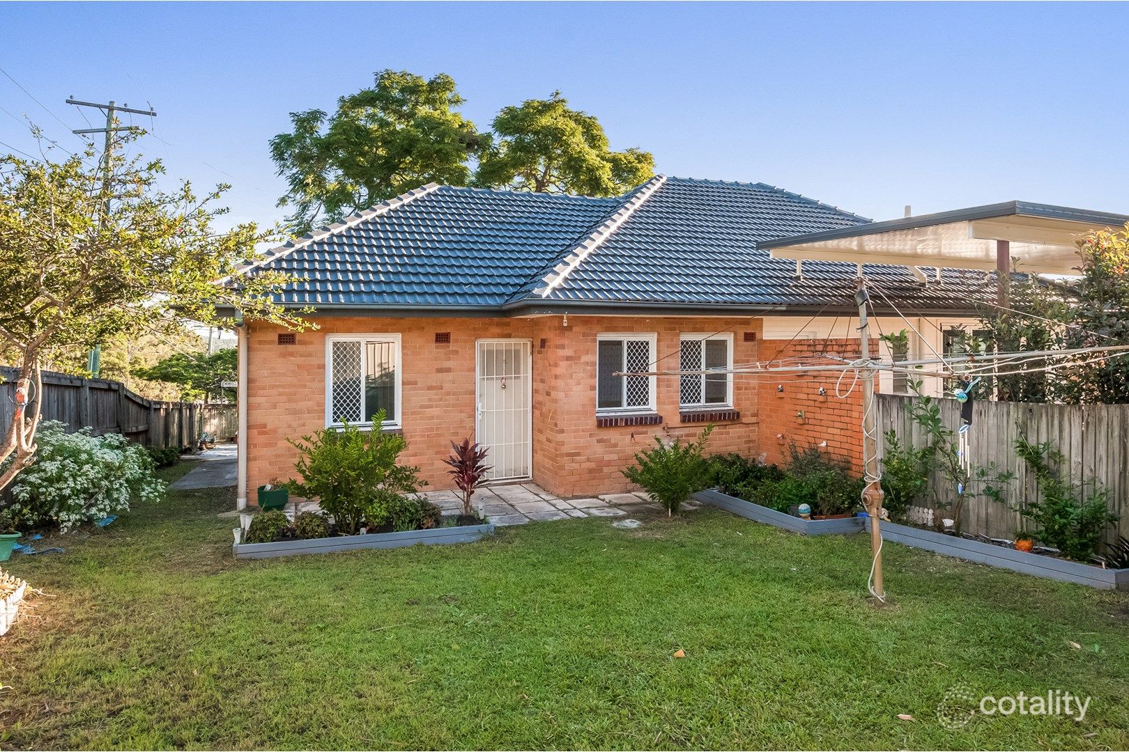 1/70 Newbolt St, Holland Park, QLD 4121