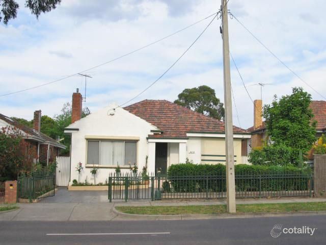 305 Mitcham Rd, Mitcham, VIC 3132