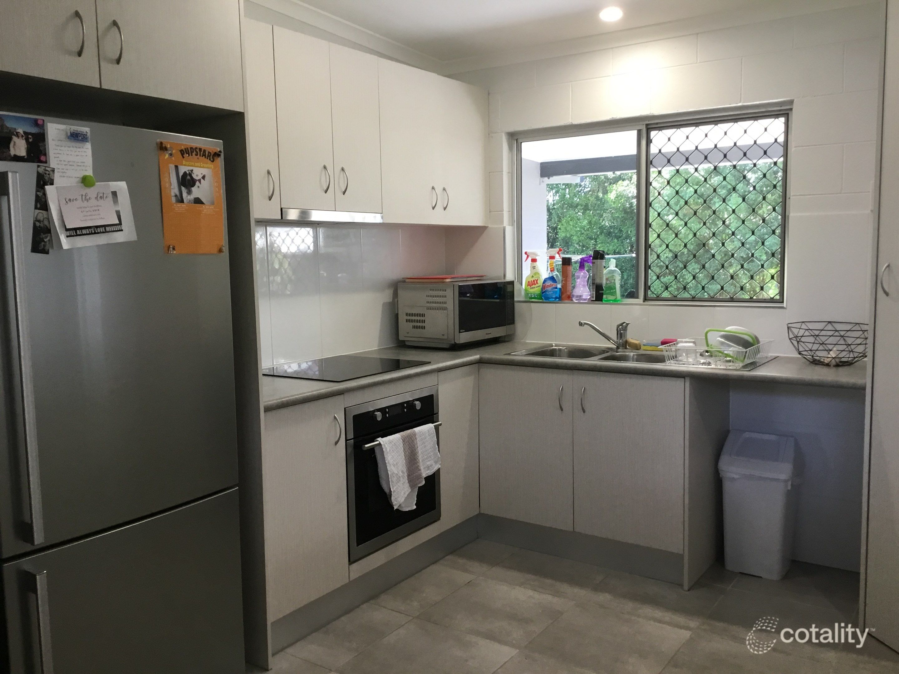 12 Dahlia Cl, Mooroobool, QLD 4870