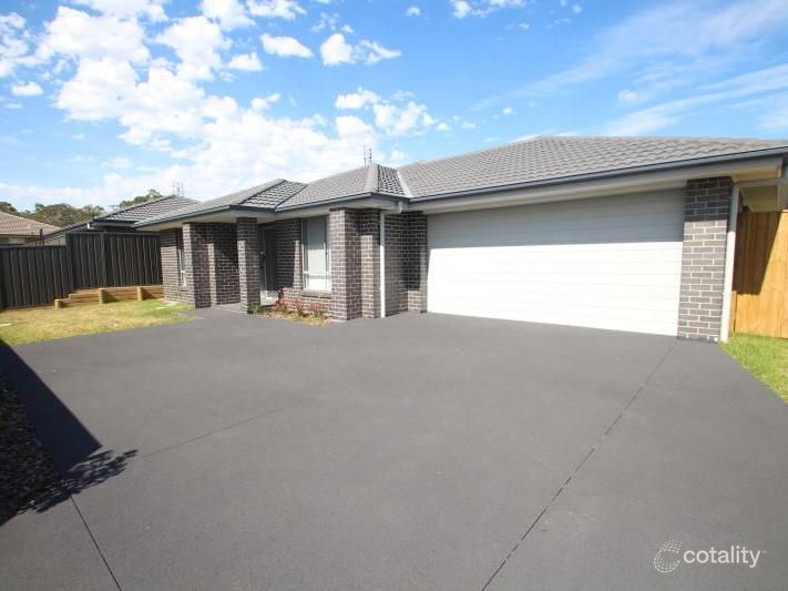 27b Chifley Rd, Morisset Park, NSW 2264