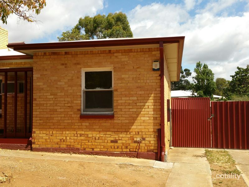 62 Halsey Rd, Elizabeth East, SA 5112