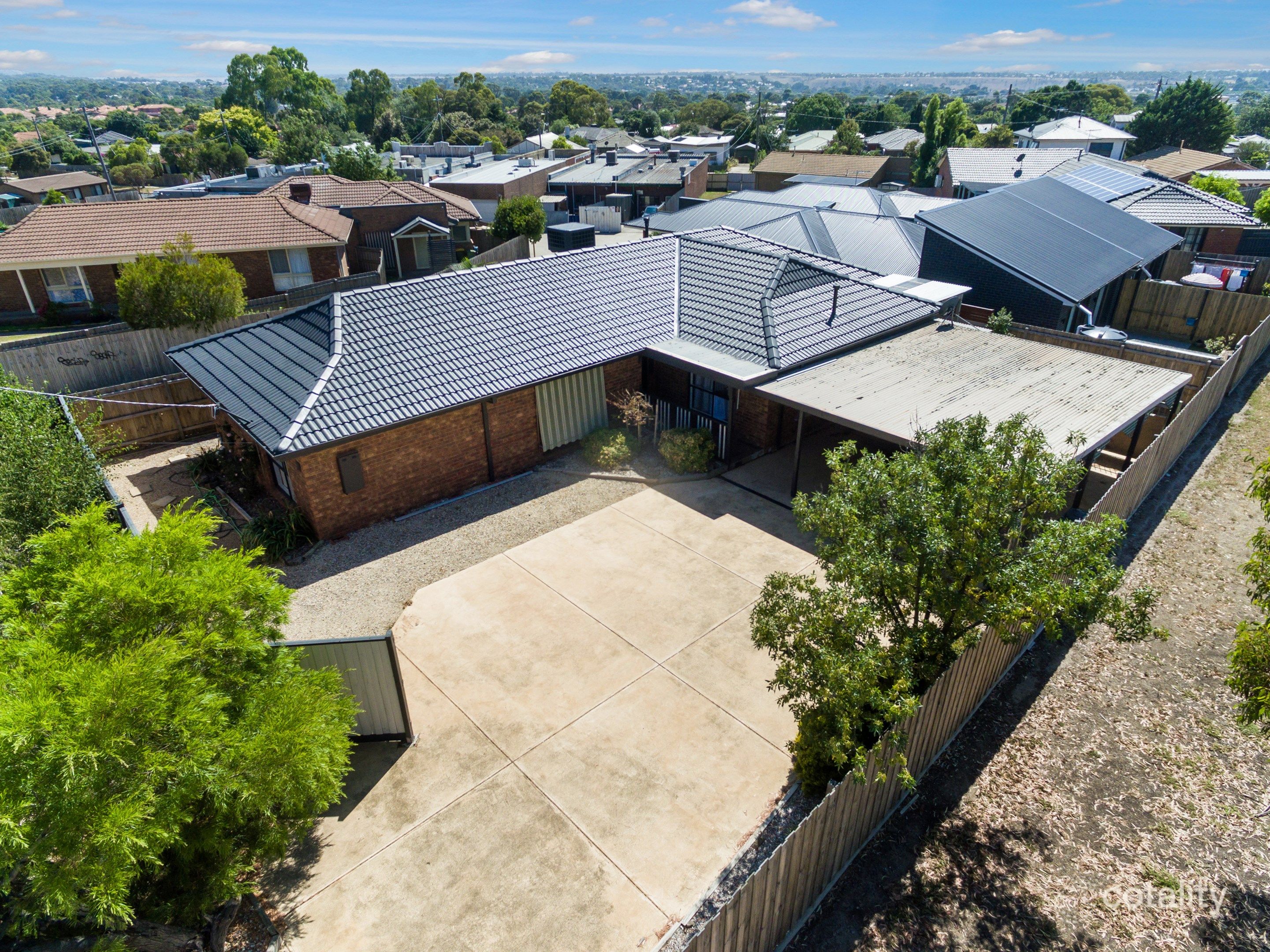 5 Flinders St, Sunbury, VIC 3429