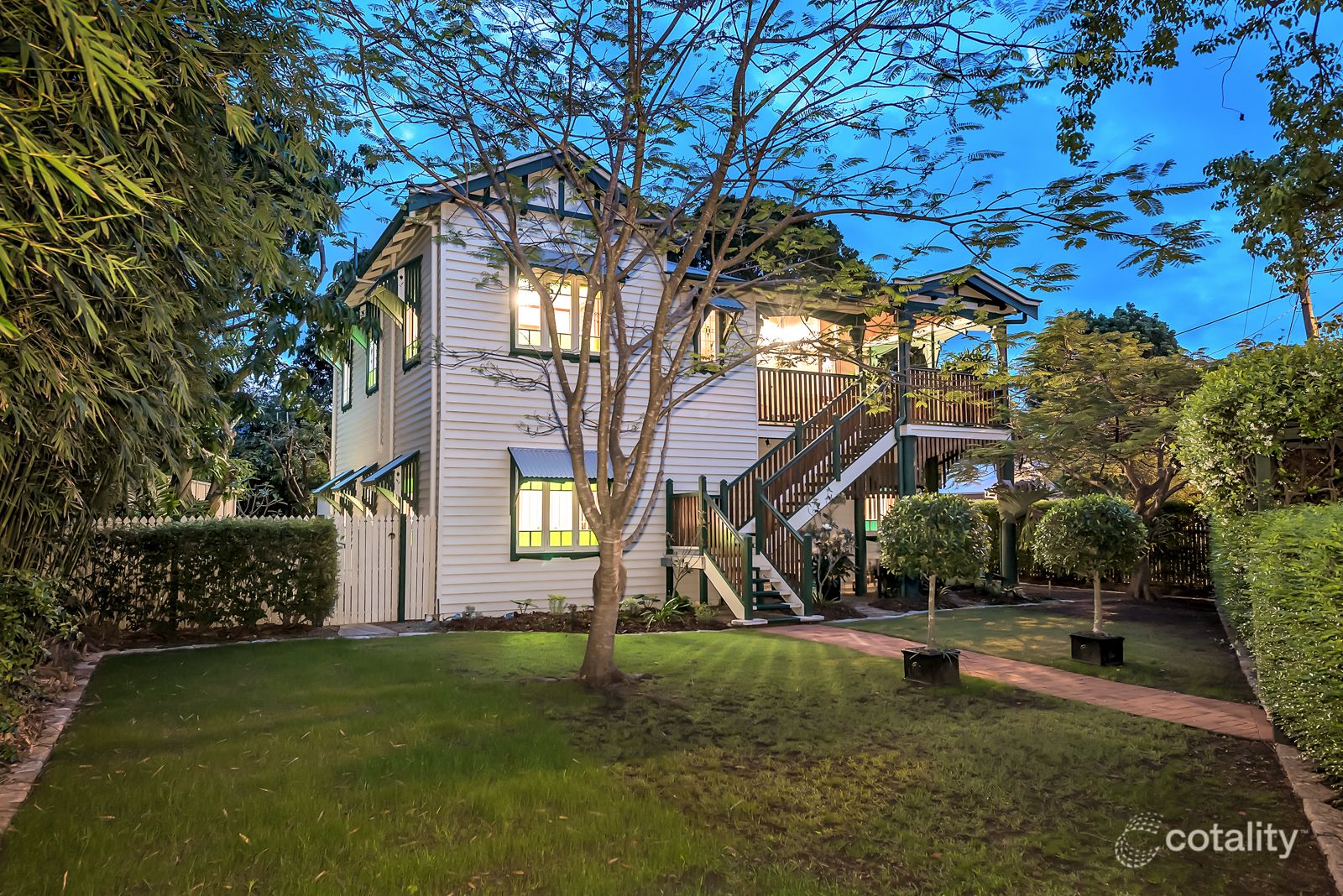 213 Honour Ave, Chelmer, QLD 4068