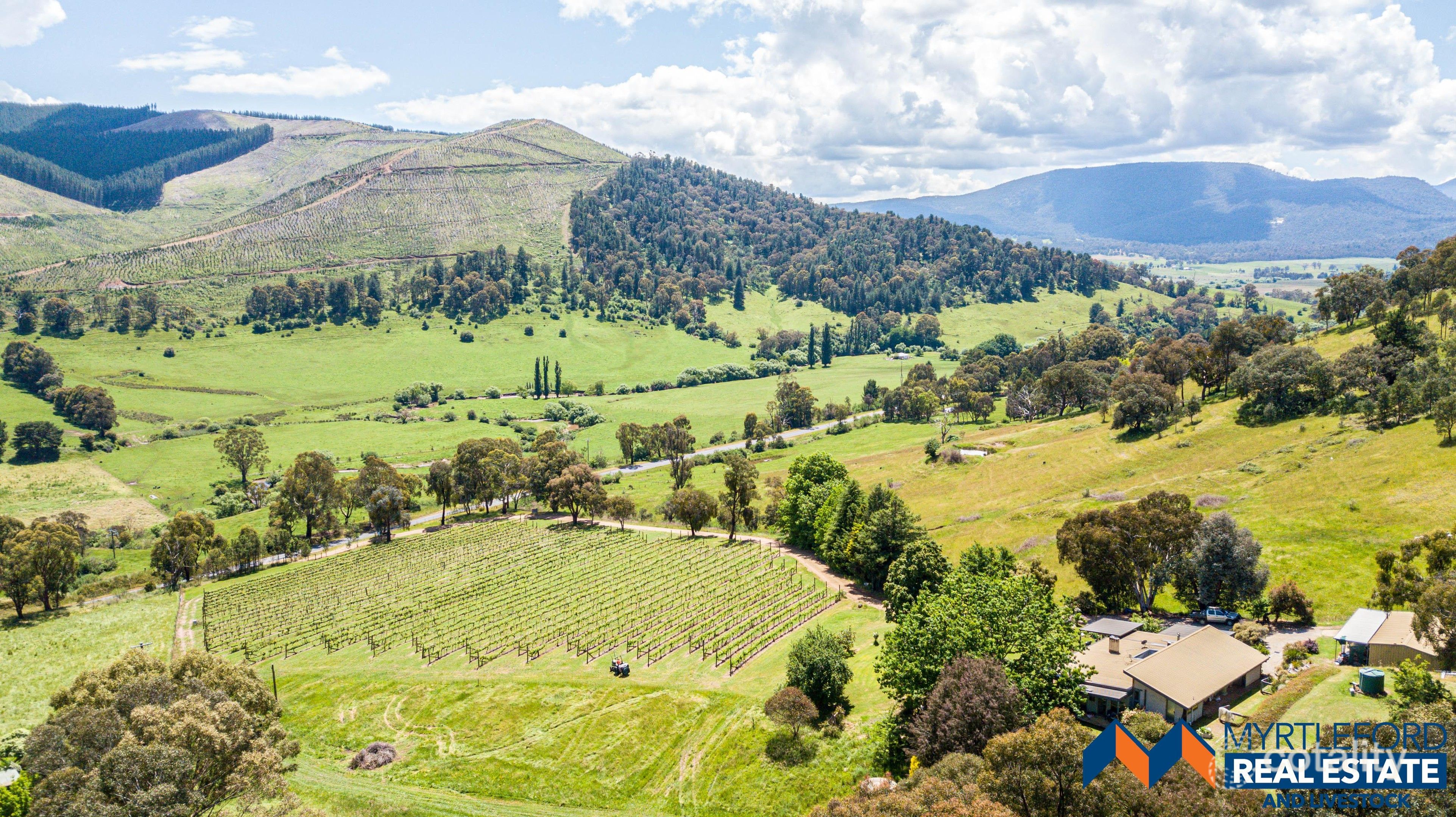 390 Happy Valley Rd, Ovens, VIC 3738