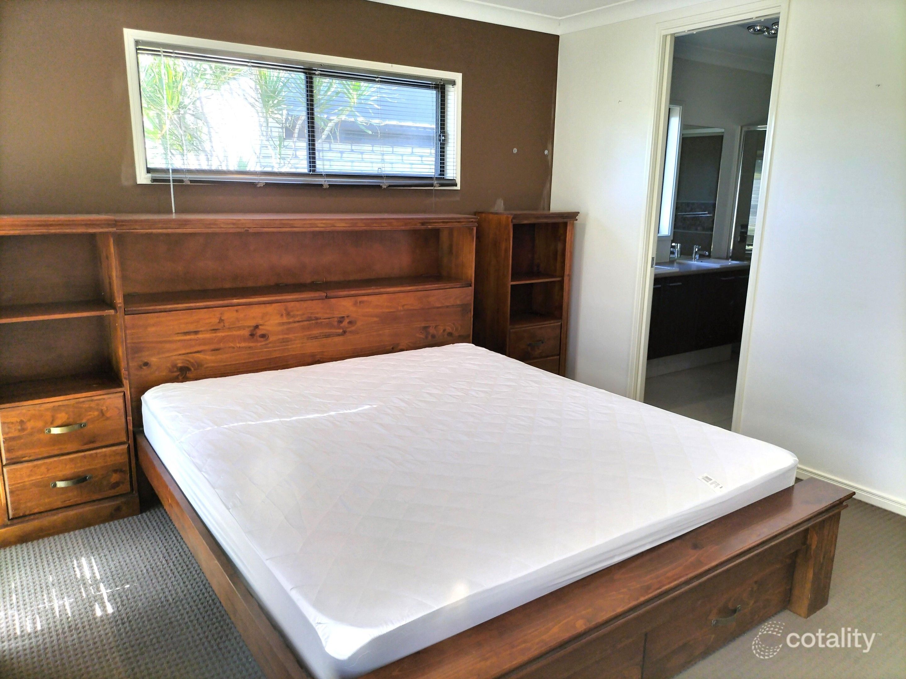 157 Broadwater Rd, Mount Gravatt East, QLD 4122