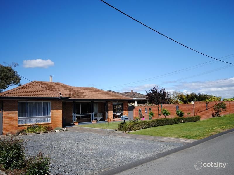 12 Aragoon St, Lauderdale, TAS 7021